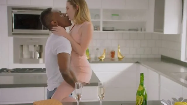 Огромные черные члены