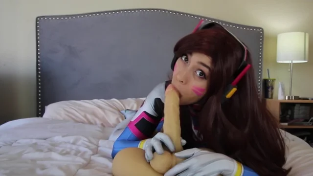 Порно фетиш игрушки - девушка кончает от удовольствия